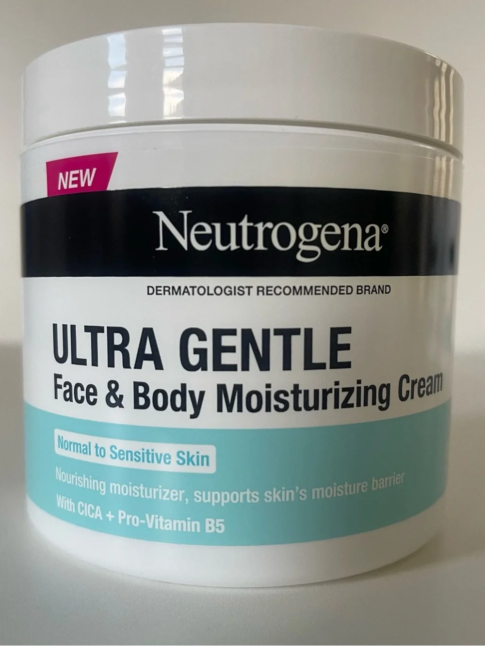 Neutrogena Ultra Gentle Face & Body Moisturizing Cream - White/Teal/Black